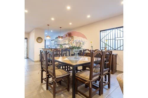 En Venta Casa En San Bernardino Sobre La Avenida Ciervo Cuà — foto 5