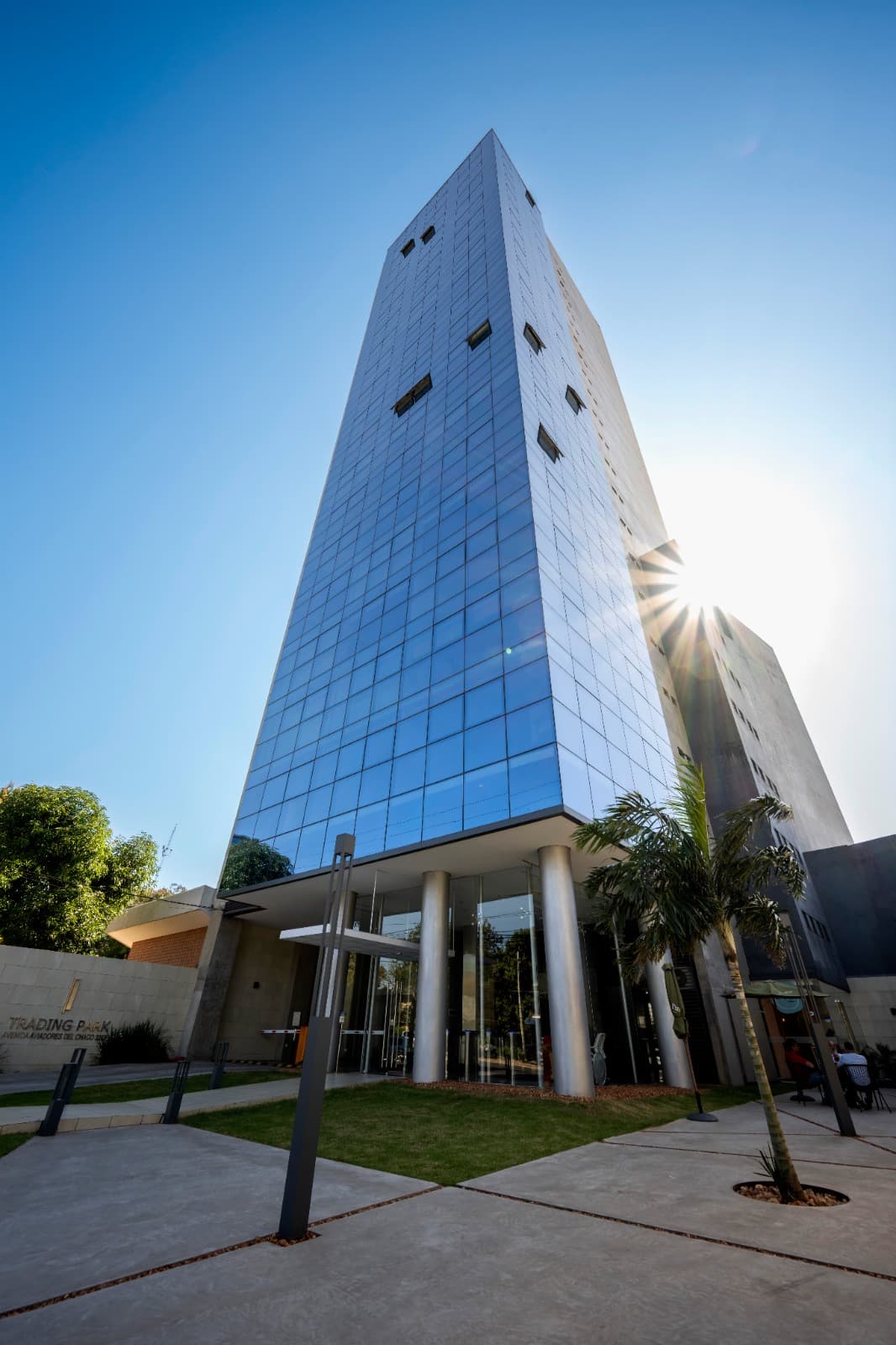 De Oficinas / Edificio corporativo/ Zona Aviadores — foto 2