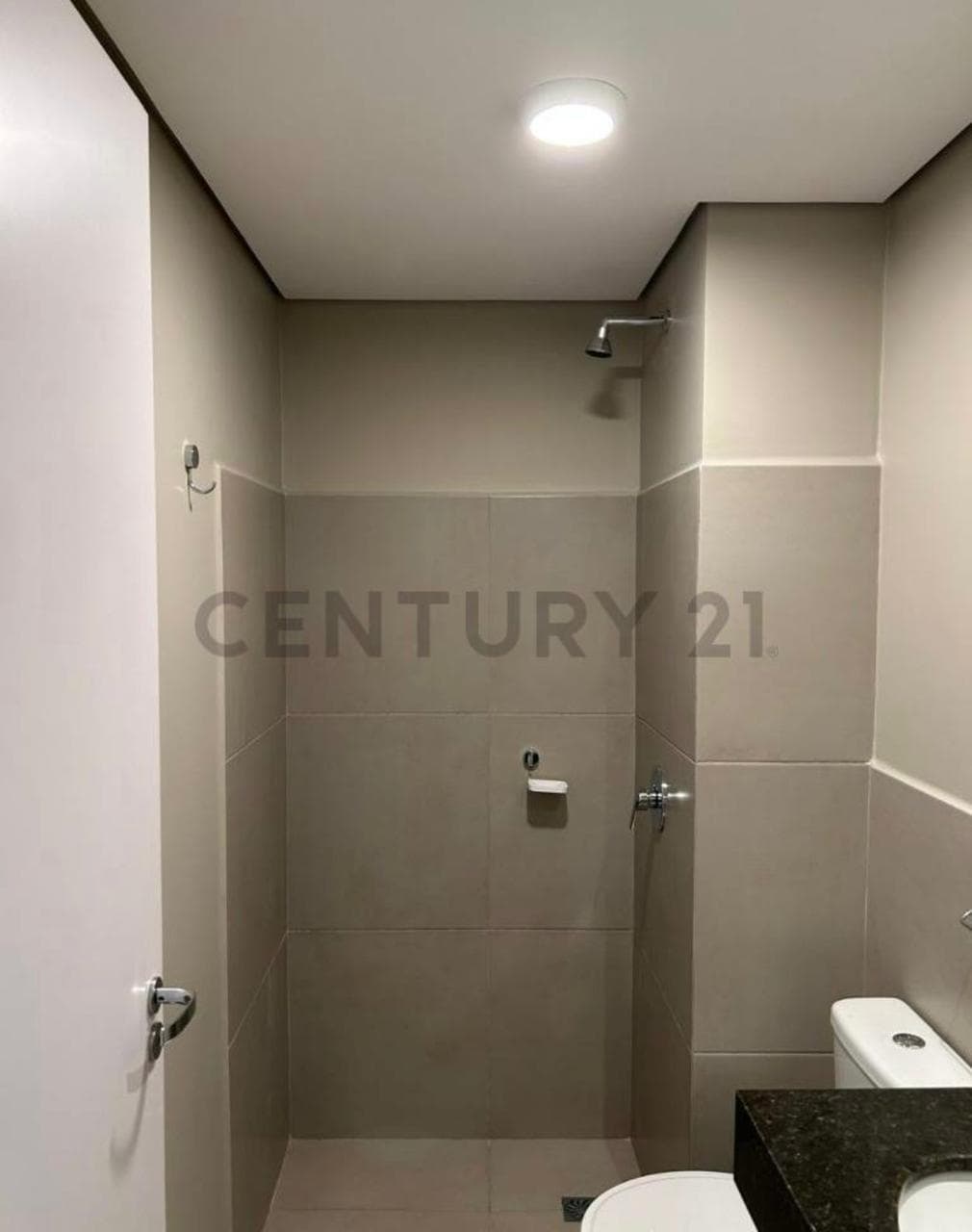 En Alquiler Departamentos A Estrenar En Luque.en El Complejo República, foto 4