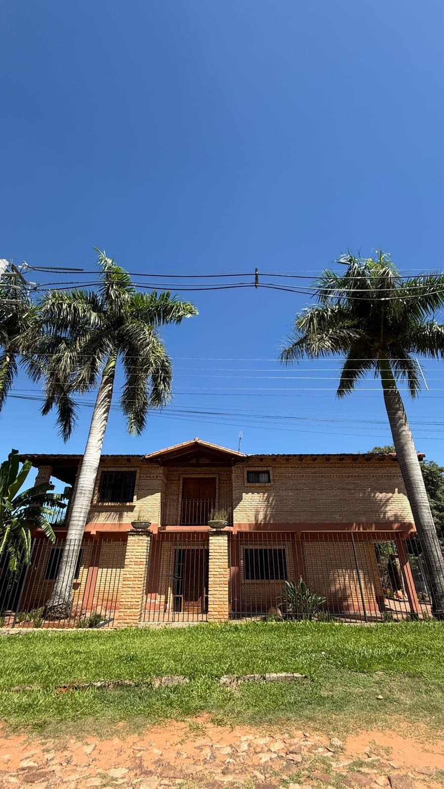 Vendo casa en la ciudad de lambare