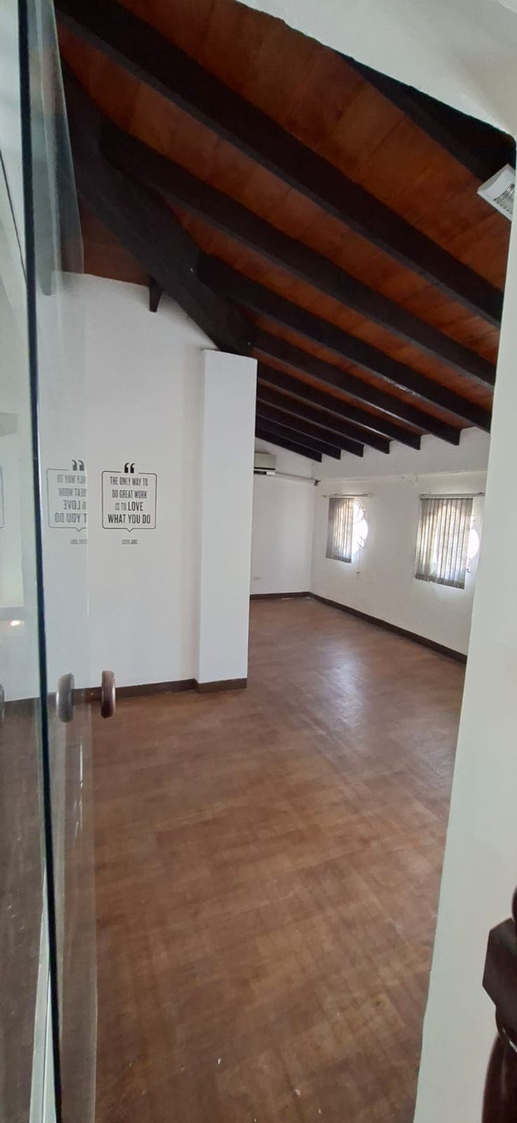 Oficinas en alquiler – excelente ubicación en Asunción, foto 2