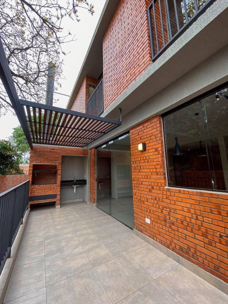 Duplex en Fernando de la Mora- zona laguna grande, foto 5