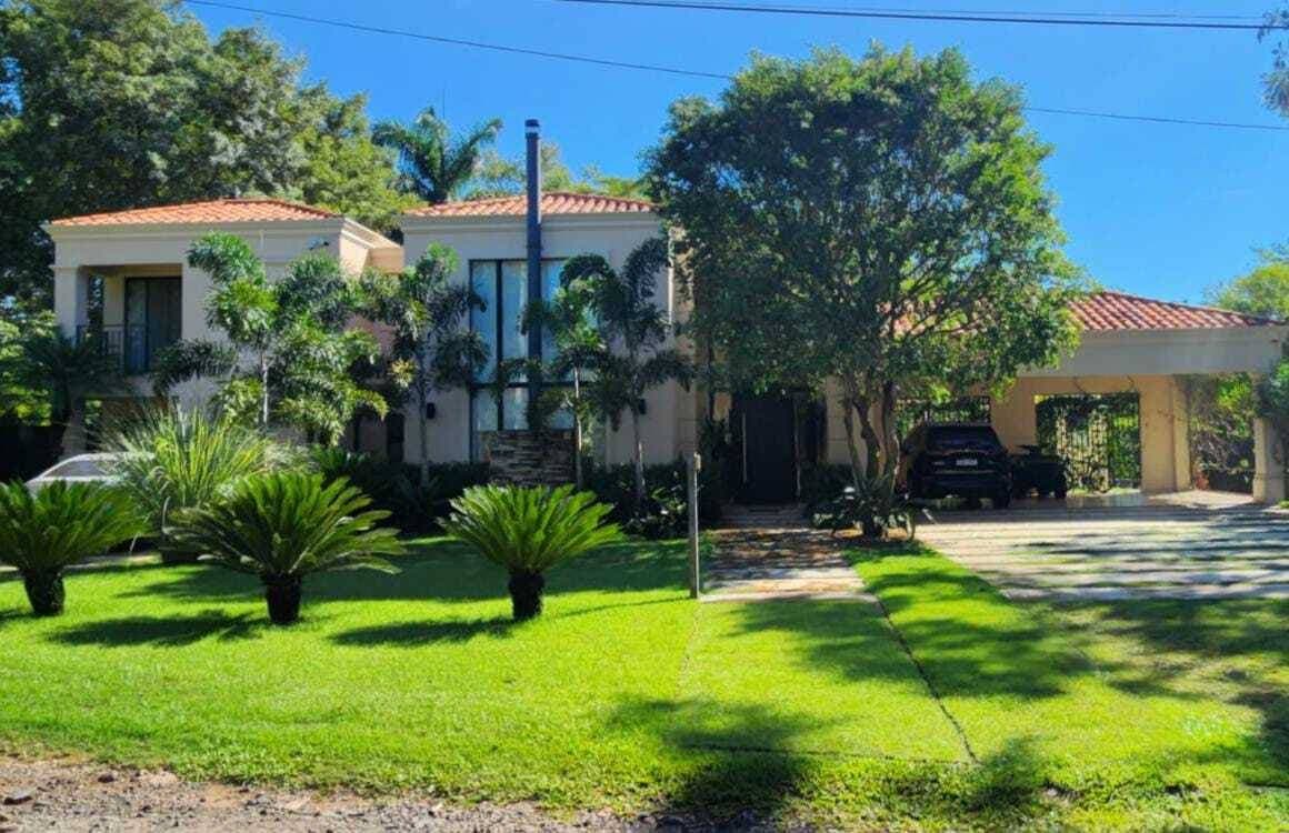 Residencia de estilo toscano en barrio cerrado surubi`i — foto 4