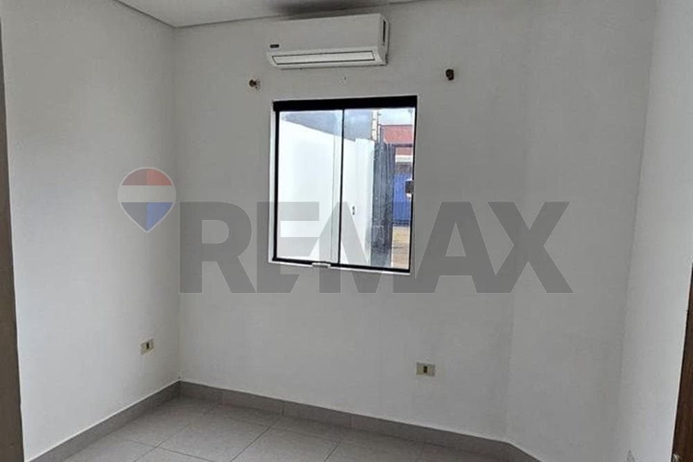 duplex en Luque — foto 4