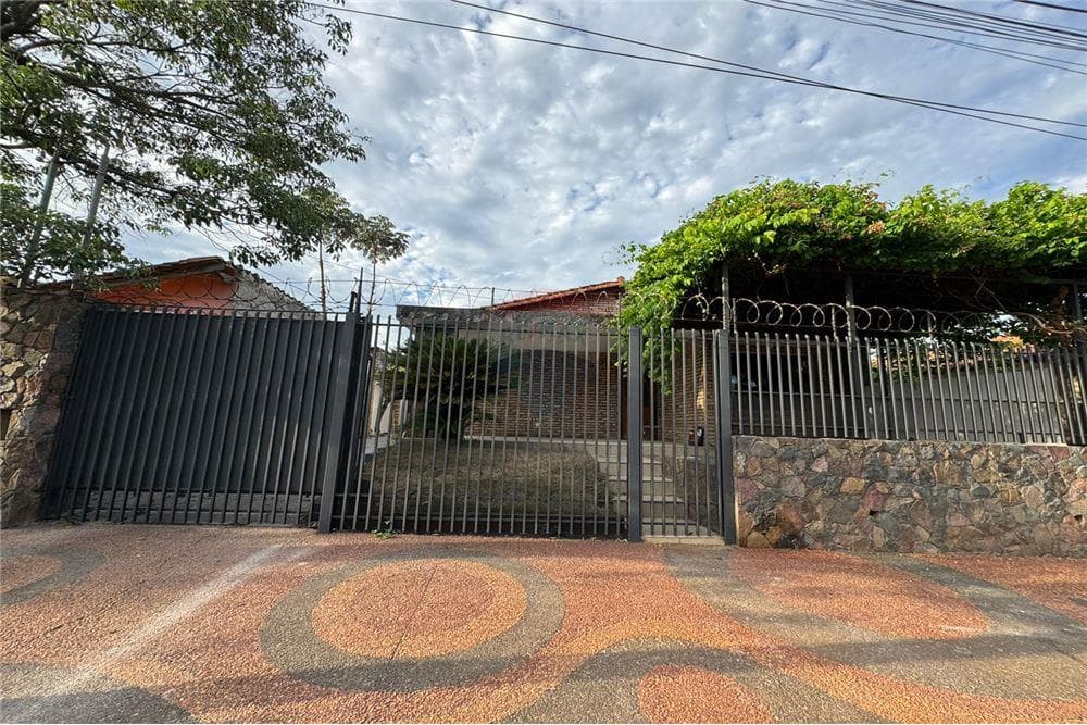 Hermosa casa en venta - Lambare