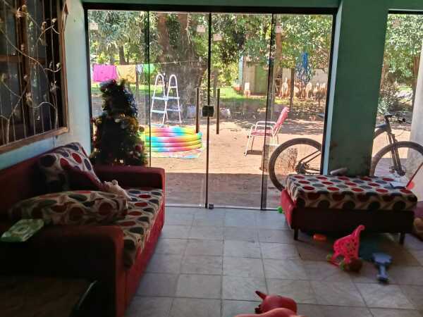 En venta – casa con amplio patio en san juan bautista, misiones, foto 1
