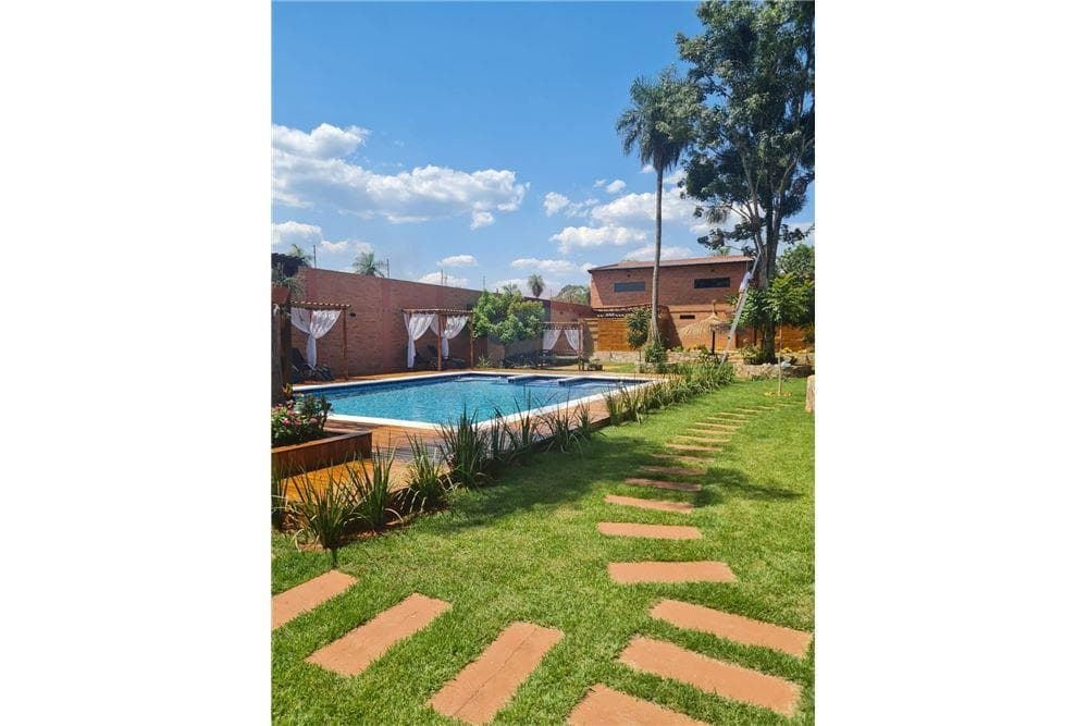 Hermosa casa quinta boutique en aregua, foto 2