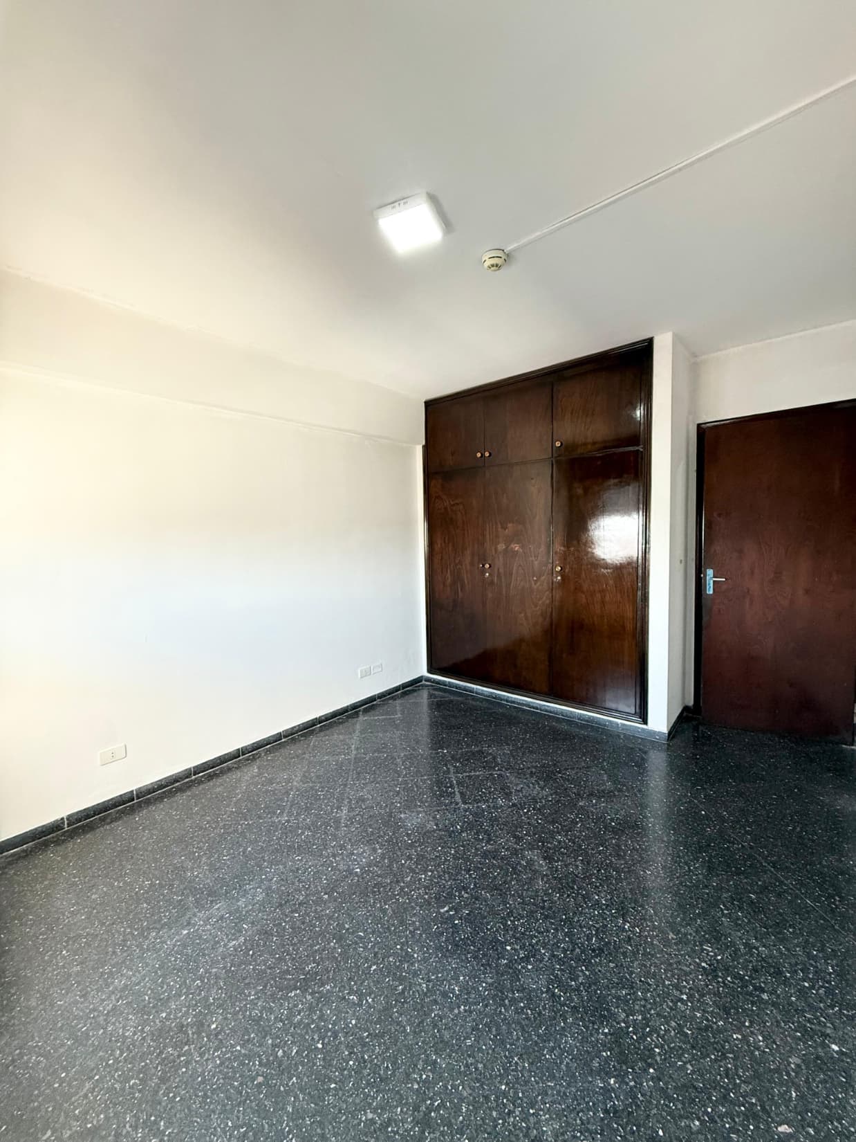 amplio departamento de 2 dormitorios en el centro histórico de Asuncion, foto 4