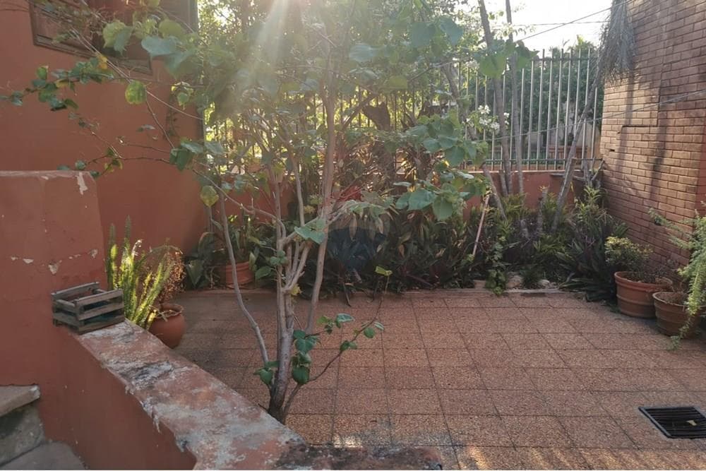 Residencia familiar en barrio sajonia