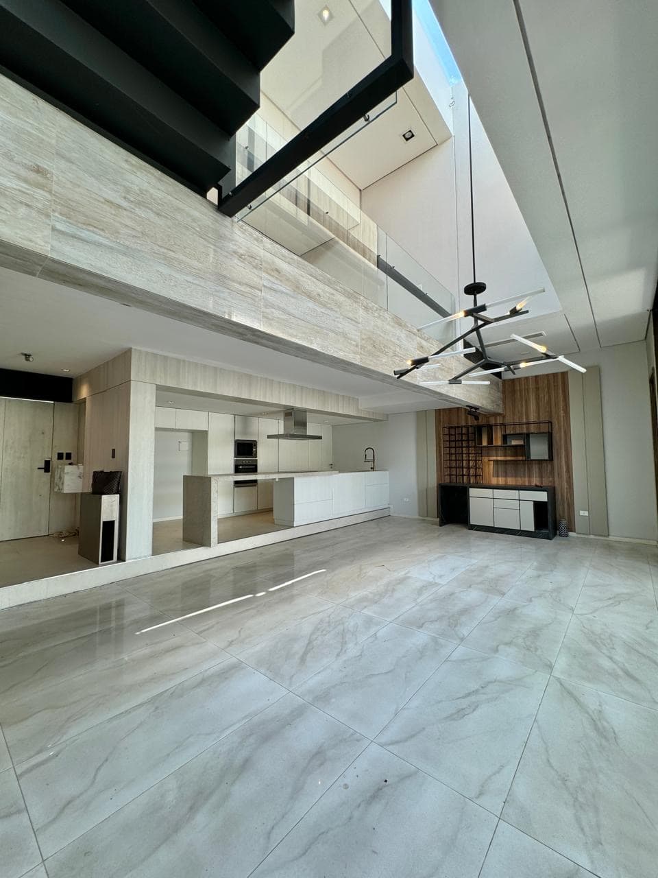 En VENTA !! PRECIOSO y AMPLIO DUPLEX Moderno Estilo Minimalista — foto 5