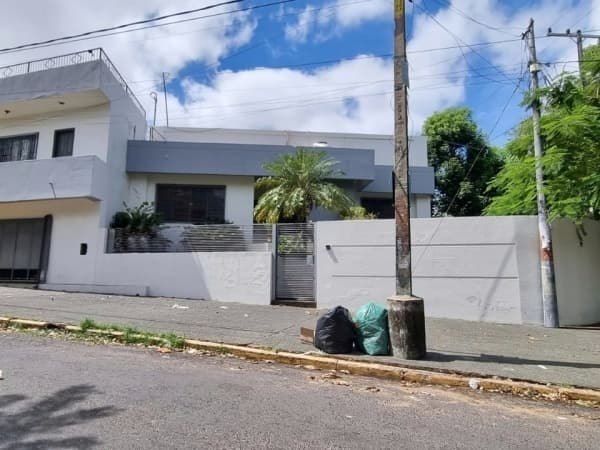 Casa en esquina 491 m2 eeuu y sexta, foto 1