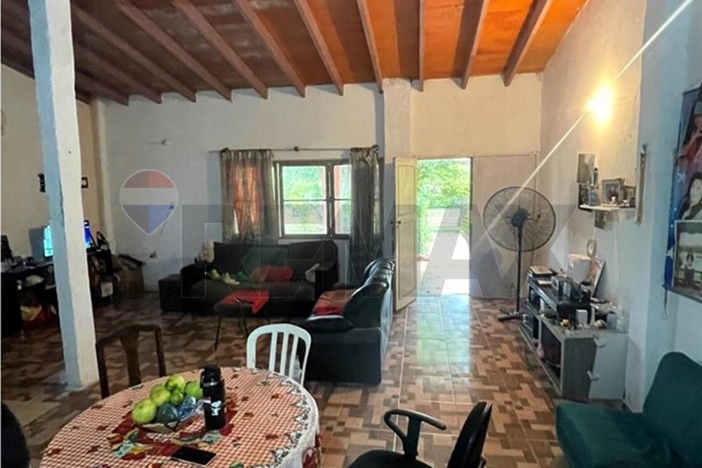Casa a refaccionar en ypacarai condominio miralago, foto 3