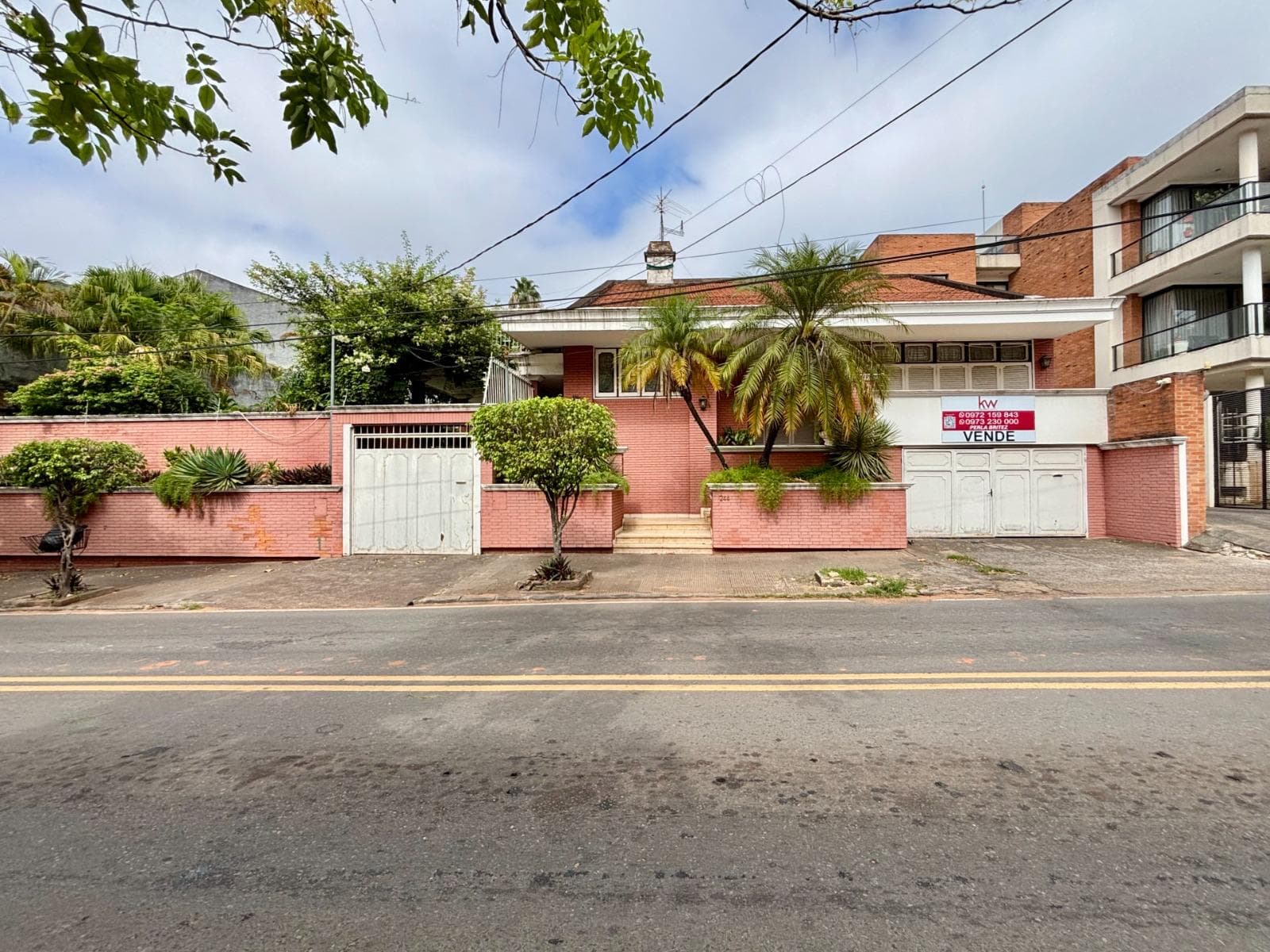 Residencia en venta sobre Chaco Boreal – Ubicación estratégica, foto 4