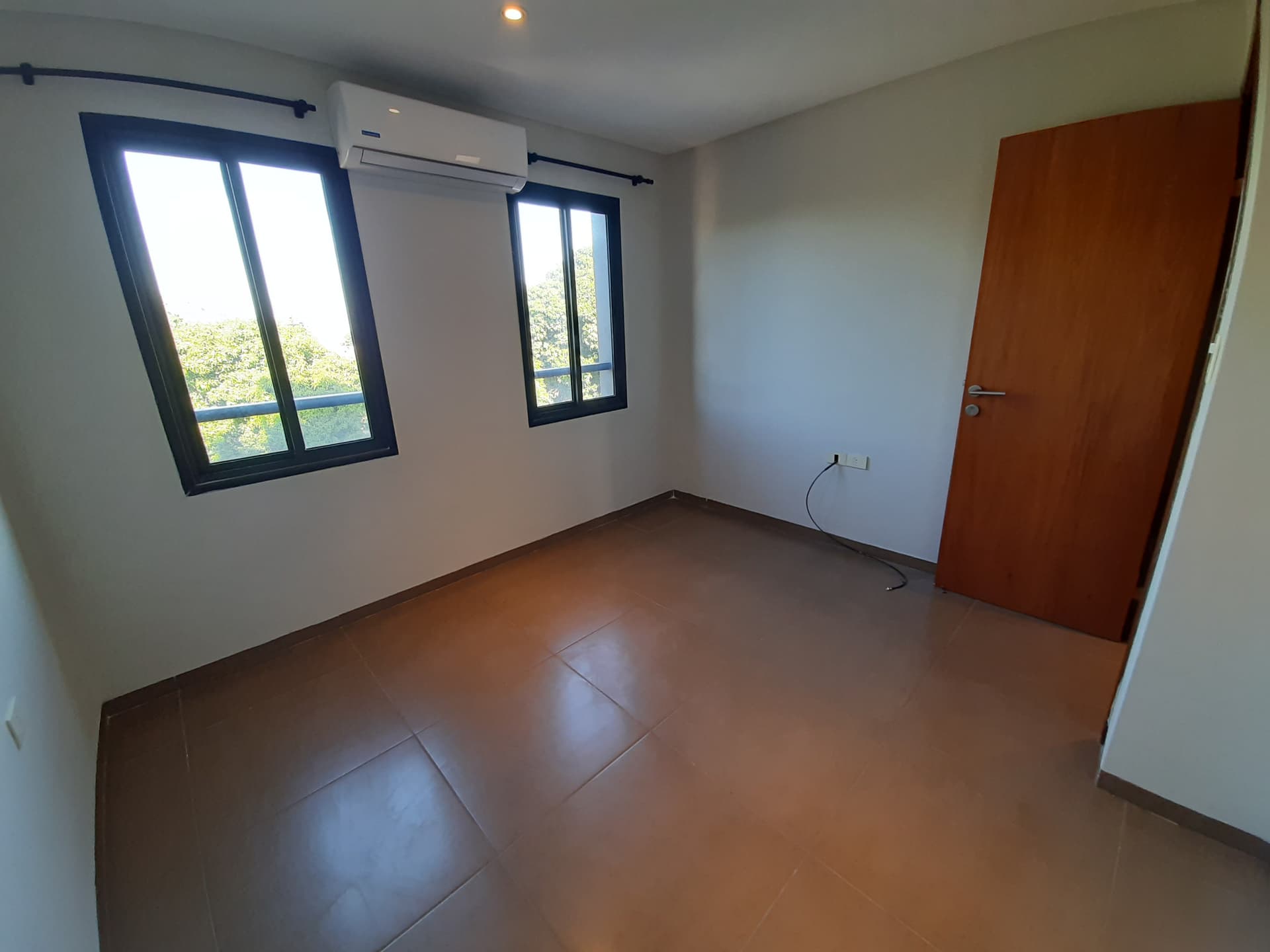 Moderno Departamento En Barrio Vista Alegre, Próximo A Seminario, foto 4