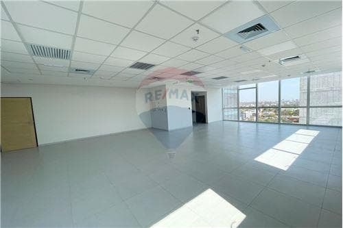Oficina en alquiler zona eje corporativo