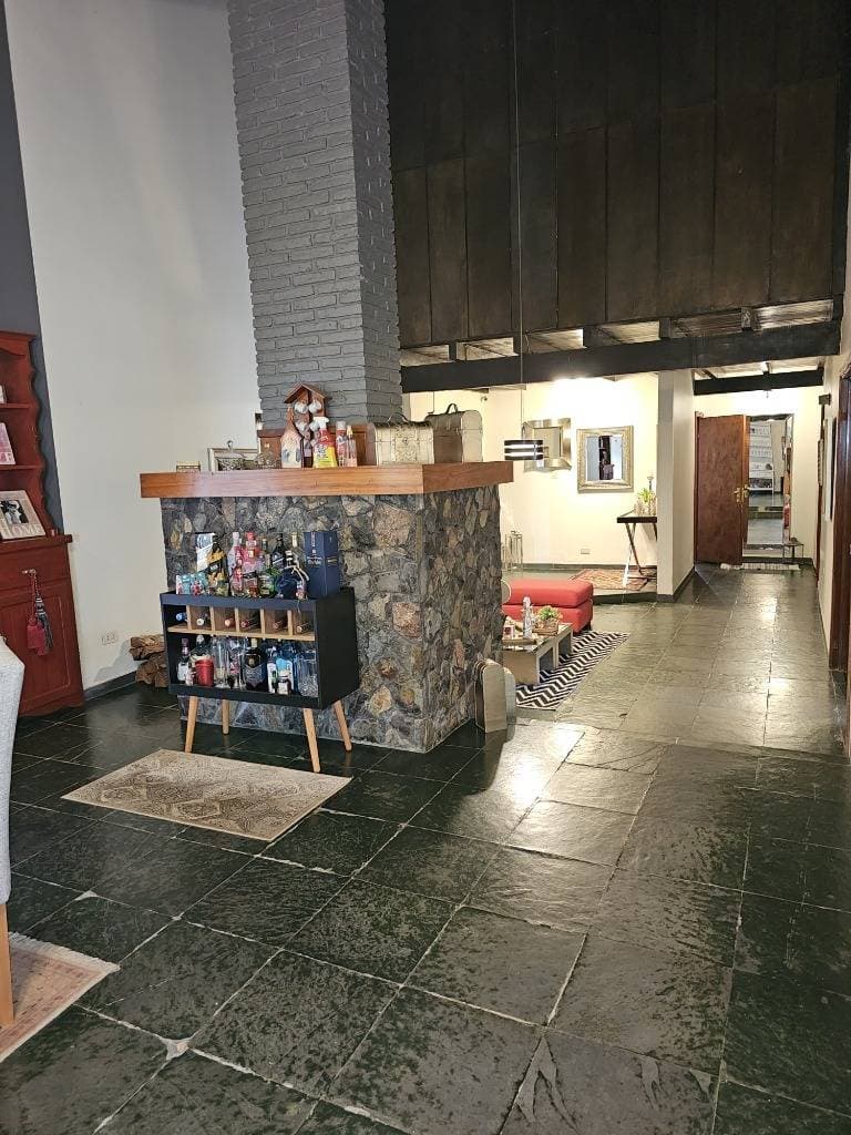 Casa en los laureles asuncion a refaccionar, foto 5