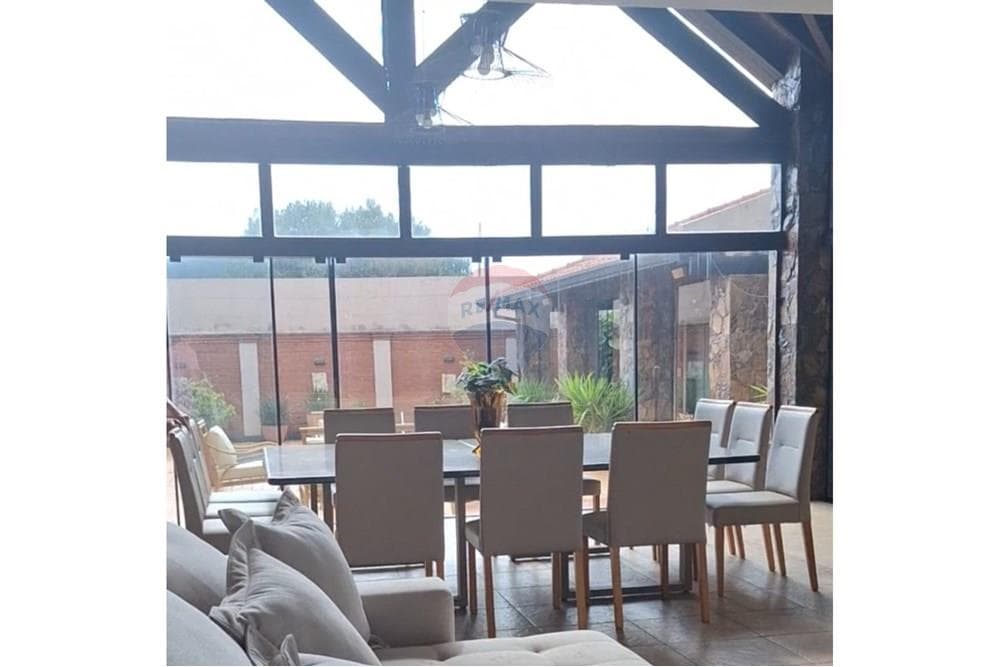 Casa - Alquiler - Encarnación, Paraguay, foto 2