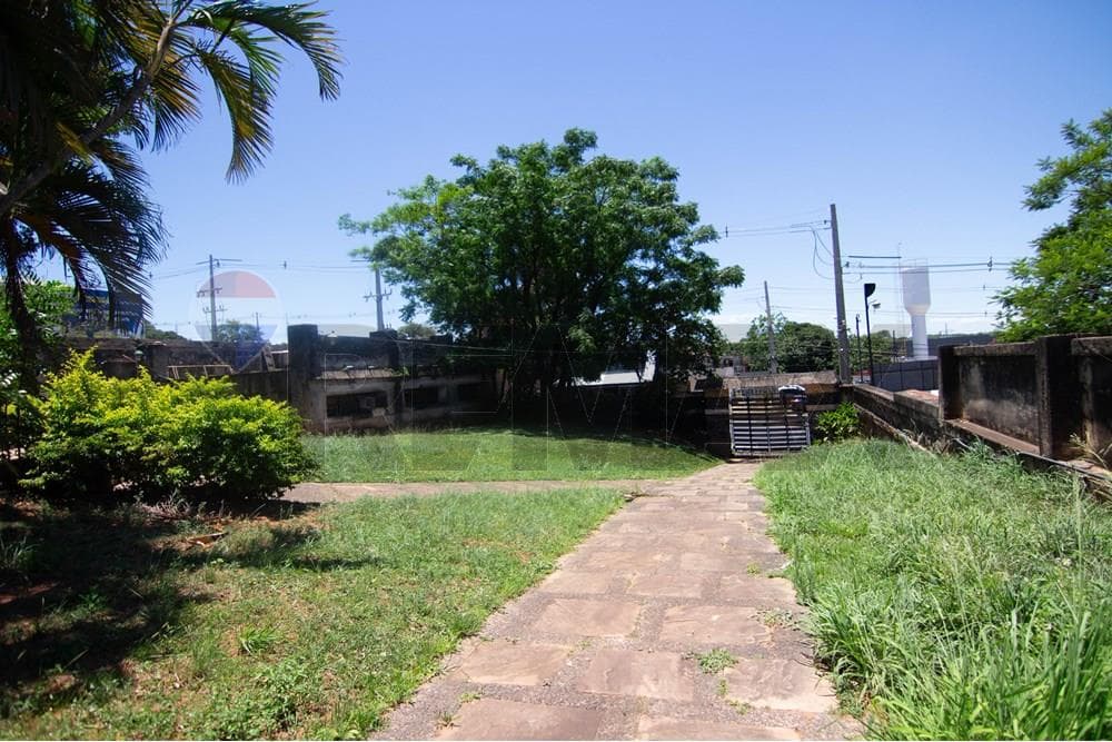 Terreno de 1863 sobre acceso sur, foto 5