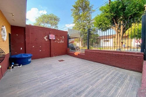 Vendo casa en venta en lambare zona super6