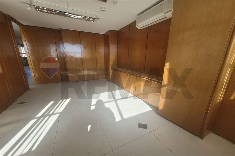 Oficina de 380 m2 en el edif. Planeta 1, foto 3