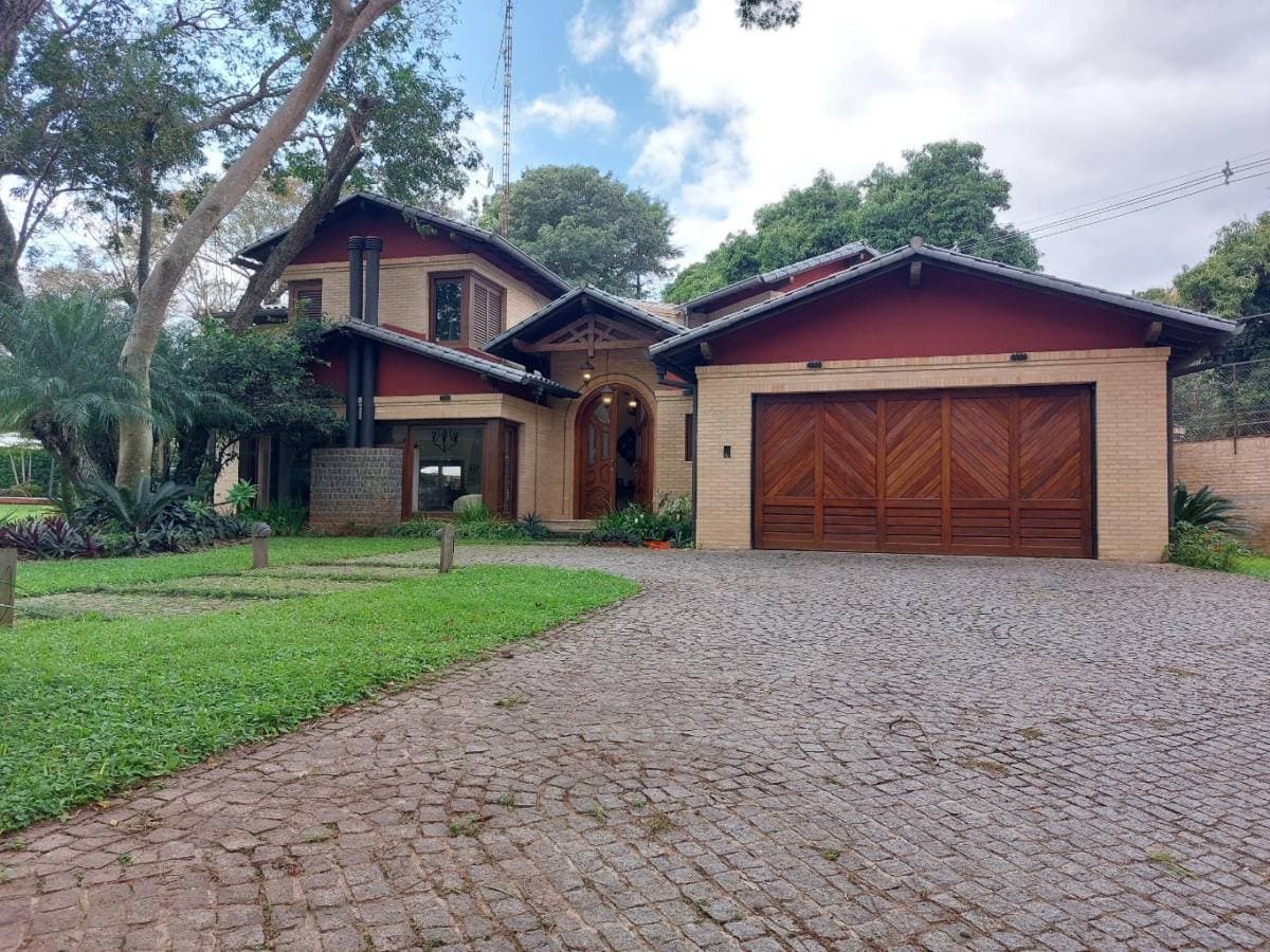 Alquilo!! Importante y hermosa residencia, Lambaré zona yacht y golf club pyo — foto 3