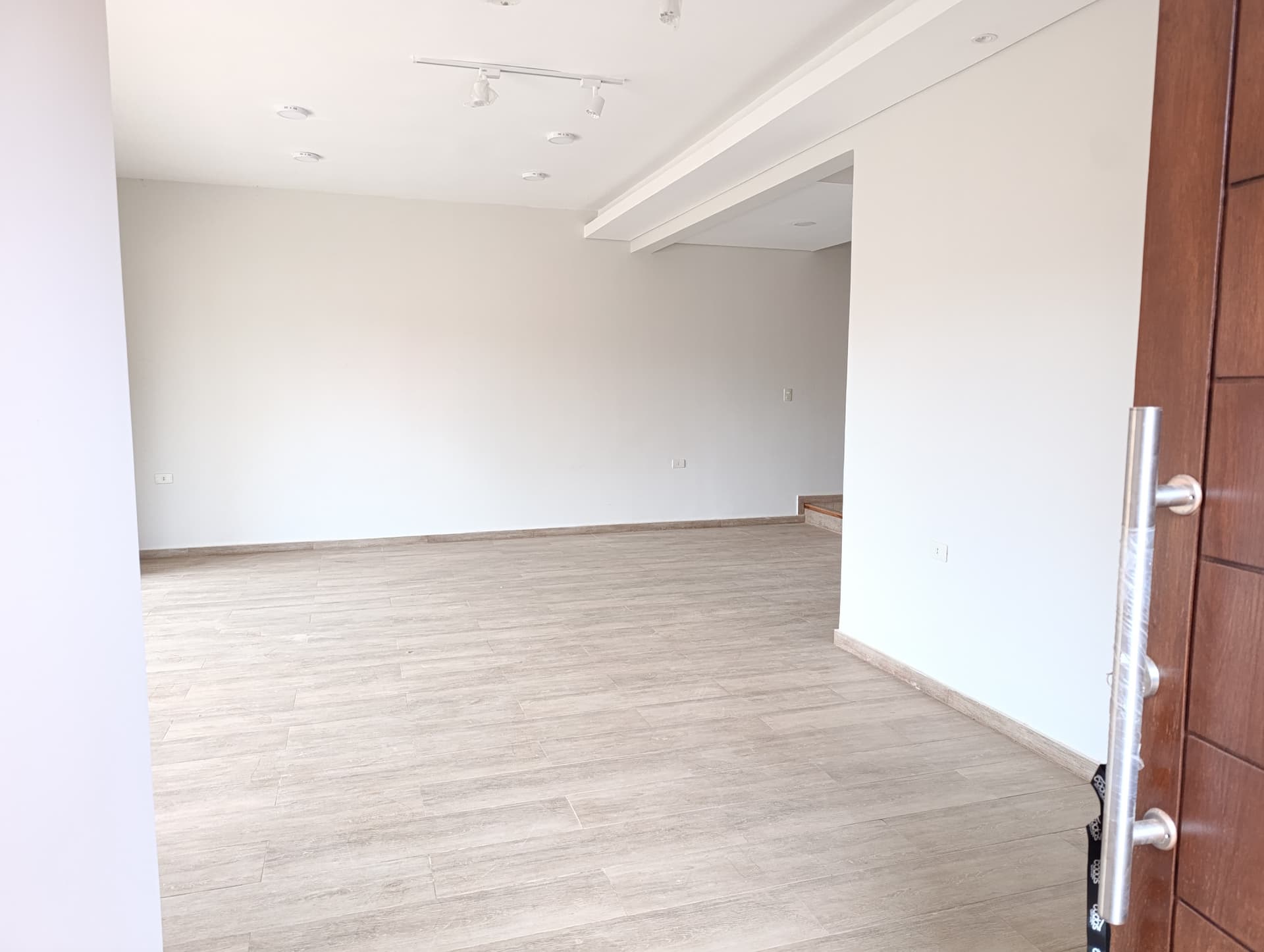 Duplex-Venta-PY Central Luque, foto 3