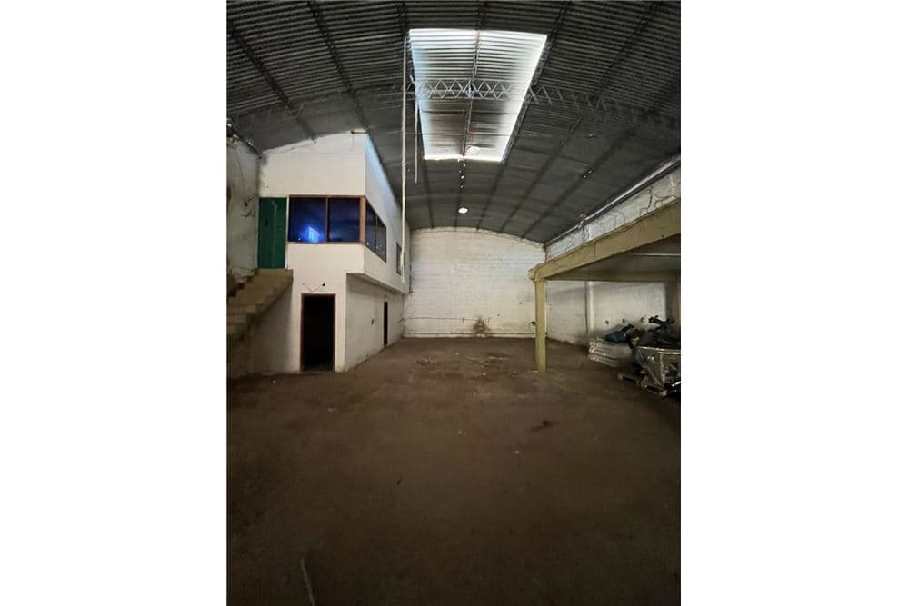 tinglado de 360 m² en Lambaré, foto 4