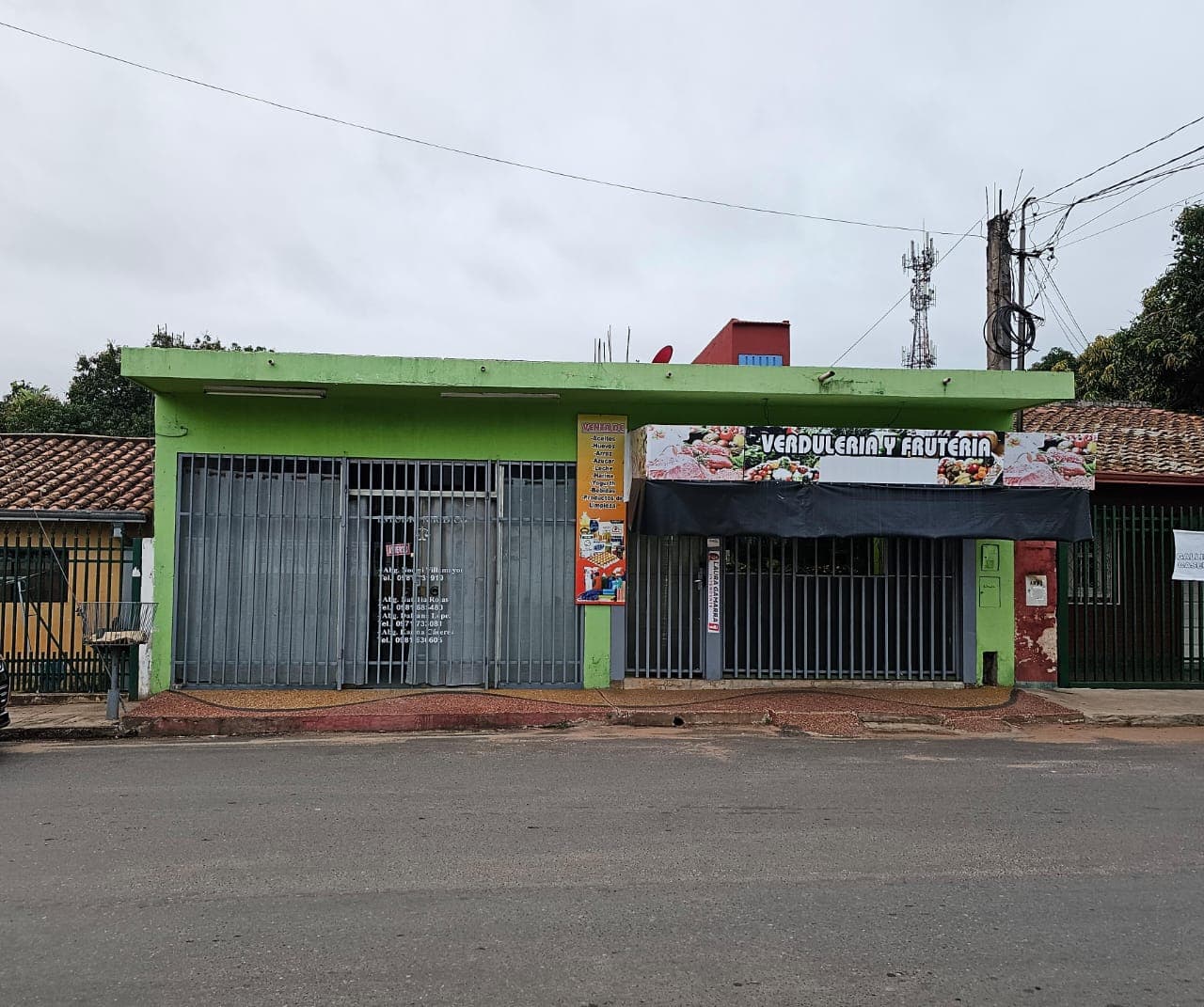 Salón Comercial en el centro de Capiatá, foto 1
