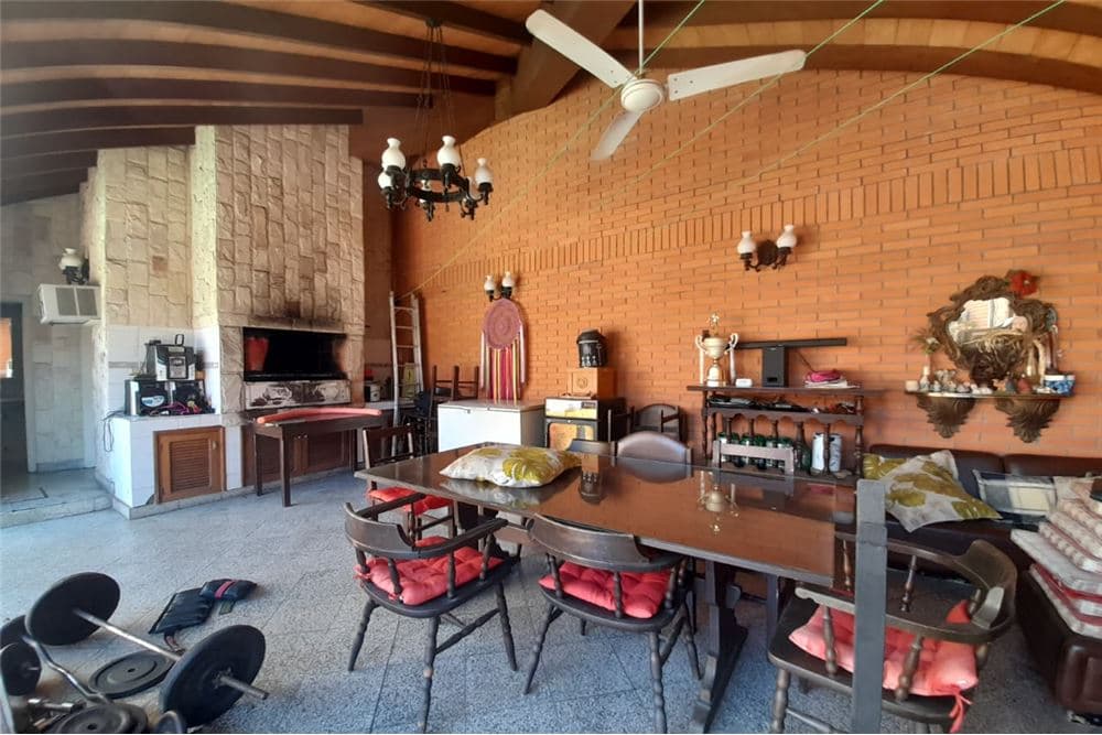 Casa con piscina en bernardino caballero — foto 5