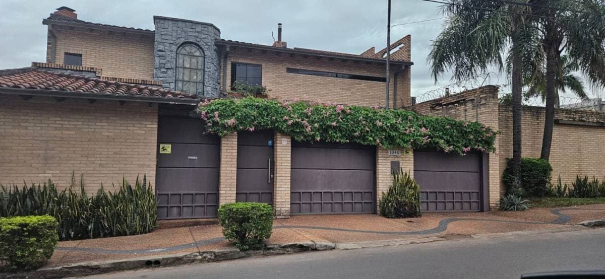 Casa En Venta, Barrio Jara