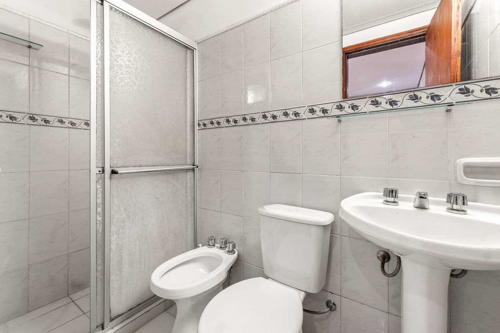 duplex barrio Bernardino Caballero Asuncion — foto 3