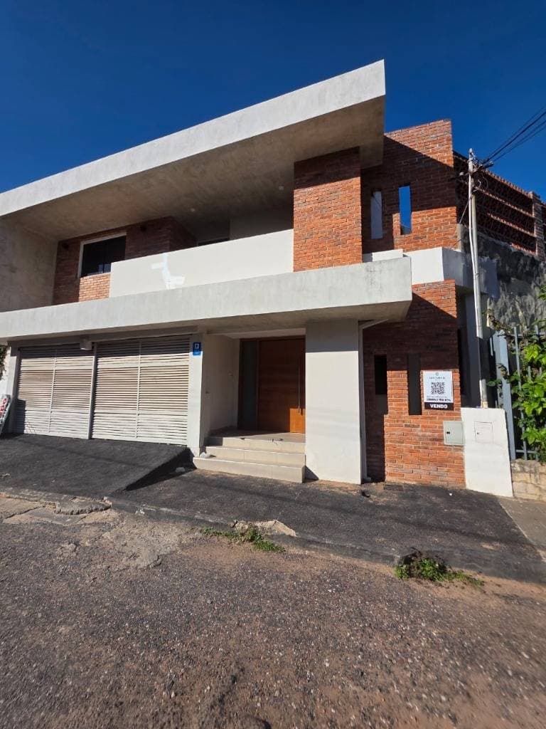 Vendo Casa en Asunción, Barrio San Vicente