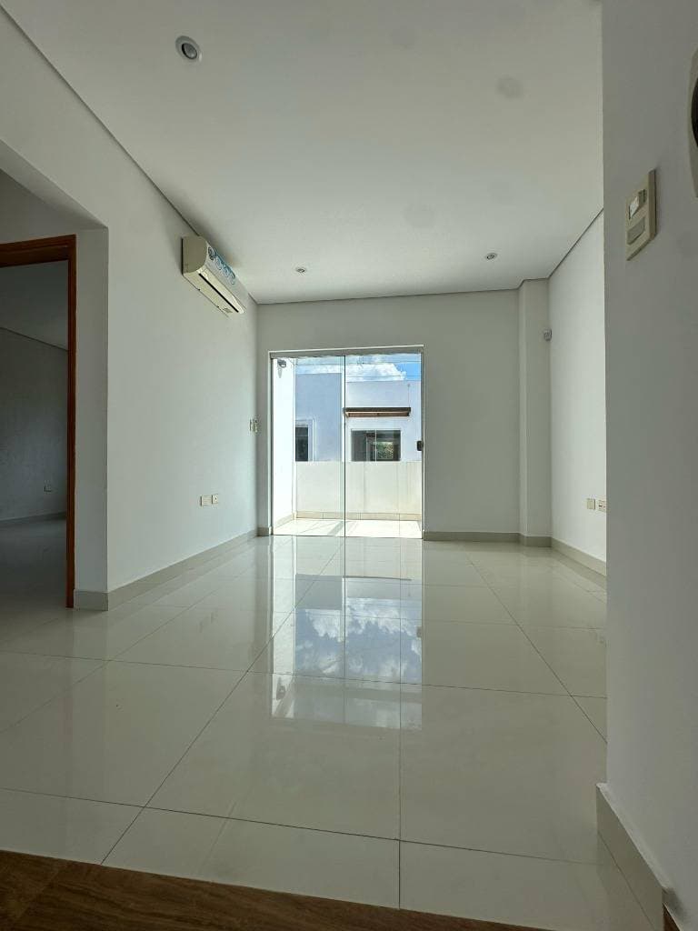 Dúplex en condominio cerrado-lambare, foto 4