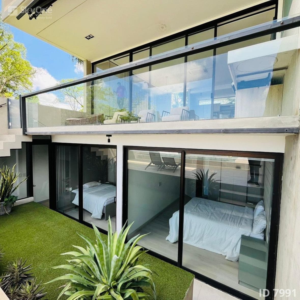 Hermosa casa de 3 niveles en San Bernardino, foto 4