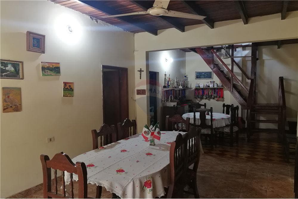 En venta casa en esquina s/ denis roa y bruselas, foto 5