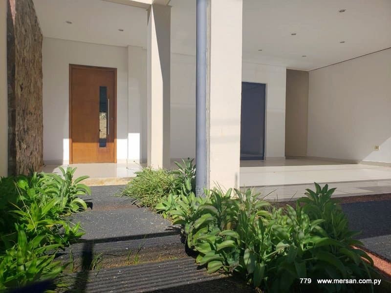 Dúplex c/ pileta y 3 suites zona casino ita enramada (cód. 779), foto 2