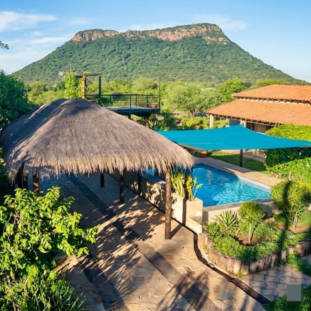 Casa Quinta En Venta En Paraguarí – Ideal Para Vivienda O Inversión