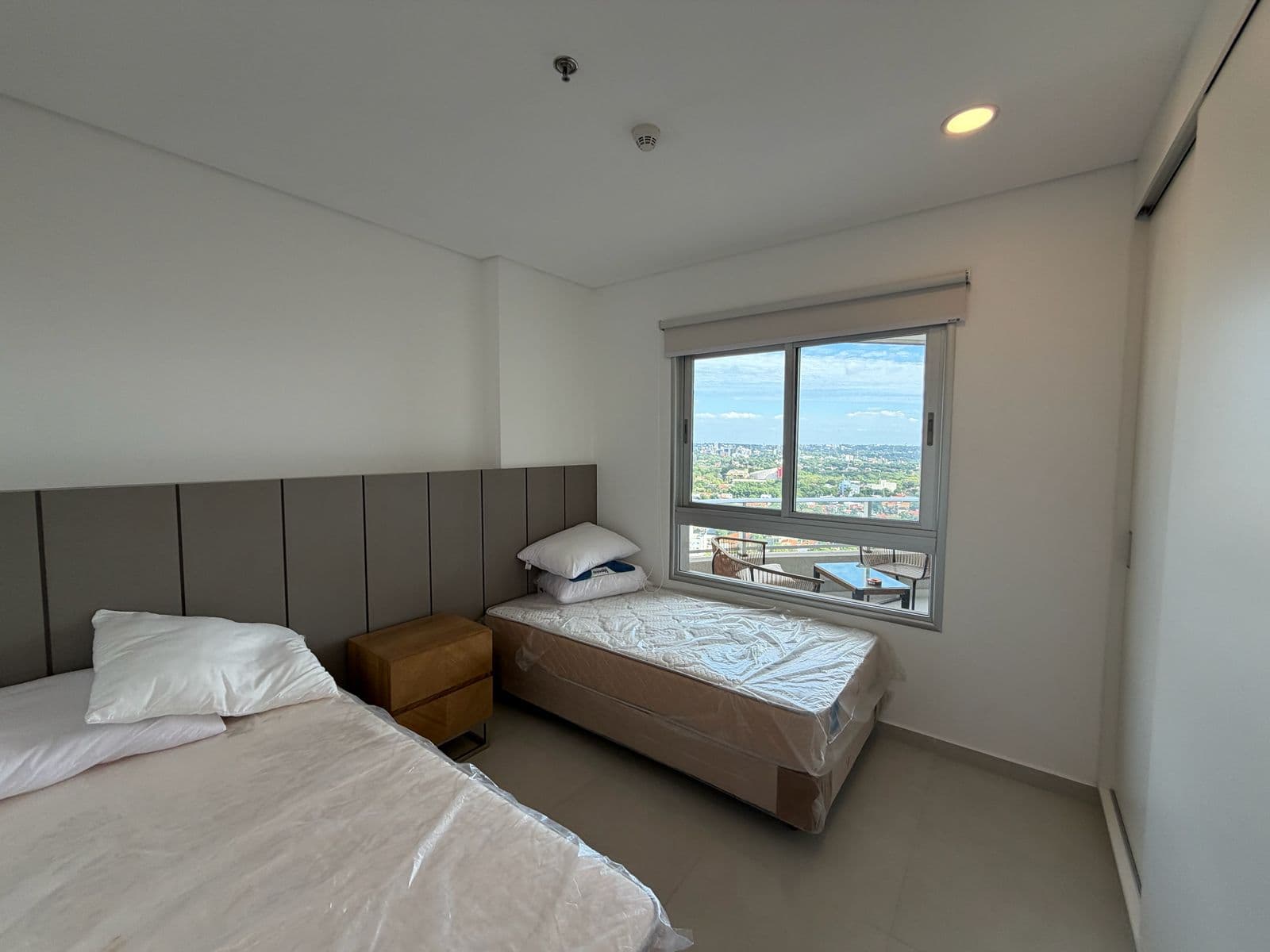 Departamento amoblado de 2 habitaciones edificio molas lópez, foto 4