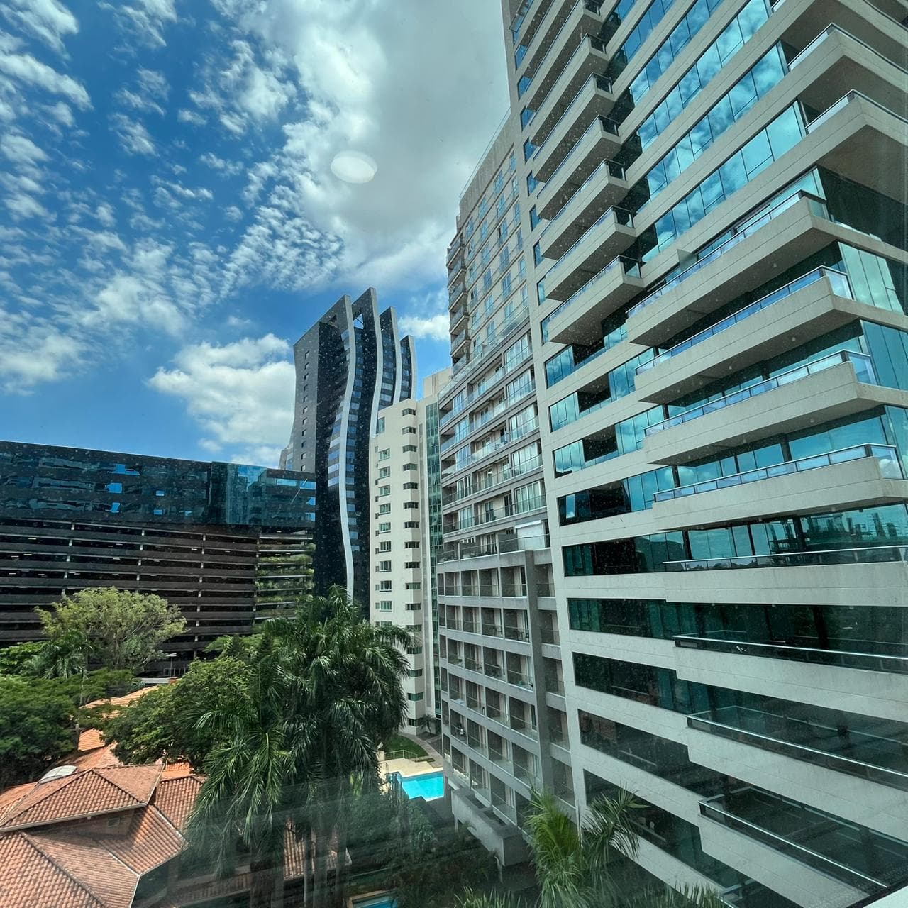 Departamento amoblado en edificio eminent – avda. Santa teresa