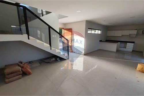 Duplex-Venta-PY Central Lambaré, foto 2