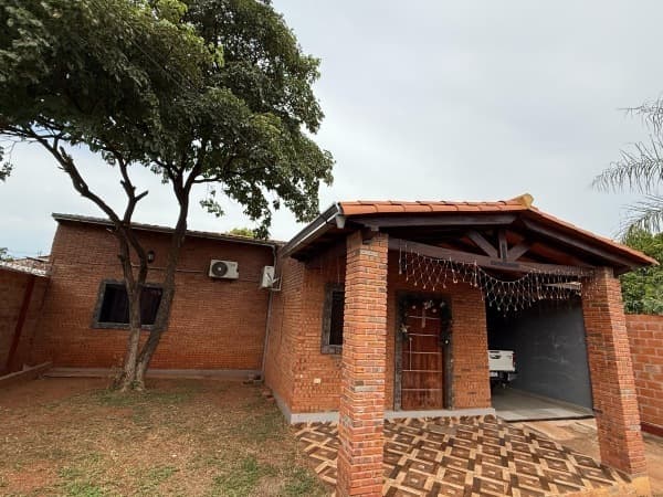 Hermosa casa con piscina en capiata, foto 2