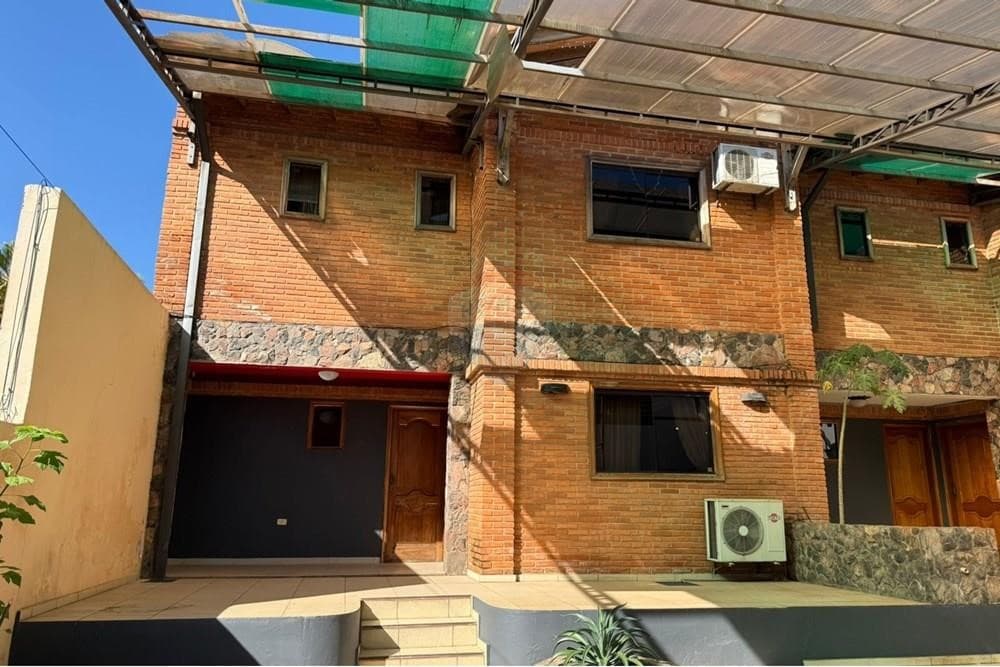 Duplex en Luque - cuarto barrio tu nuevo hogar esta aqui — foto 2