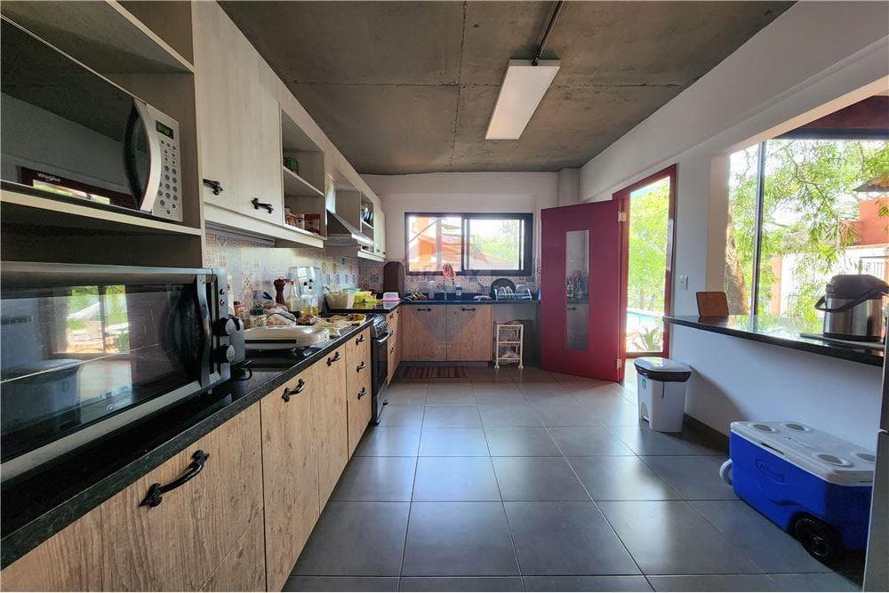Casa en alquiler - San Bernardino — foto 5