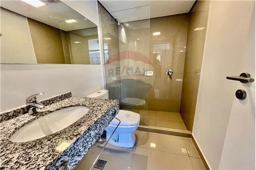 Departamento con patio privado - insignia 3 — foto 5