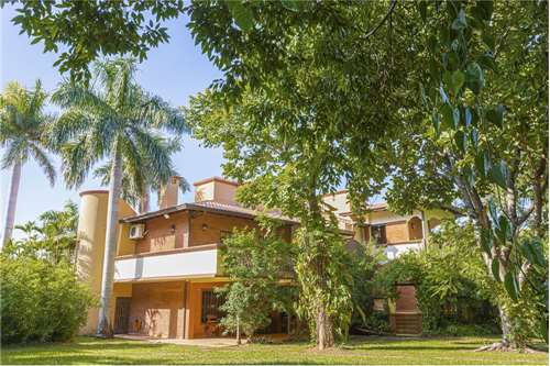 Residencia en terreno 2580m2 Zona Quinta Ycuá Satí, foto 2