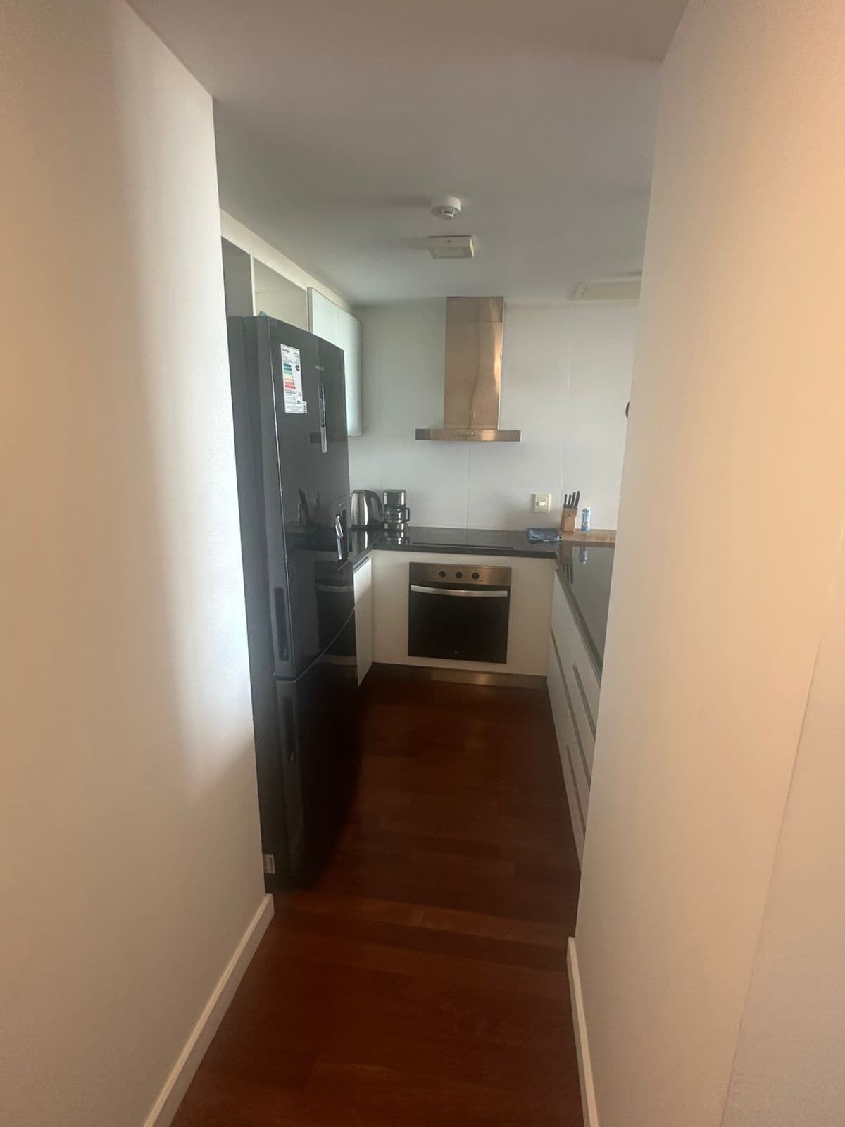 Hermoso Departamento Amoblado De 2 Habitaciones En Edificio Sky Tower, foto 3