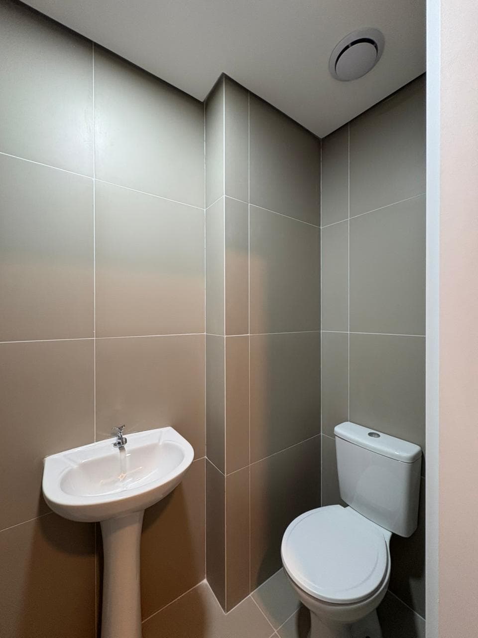 Hermoso Semipenthouse en el edificio Home Palace Tower, foto 5