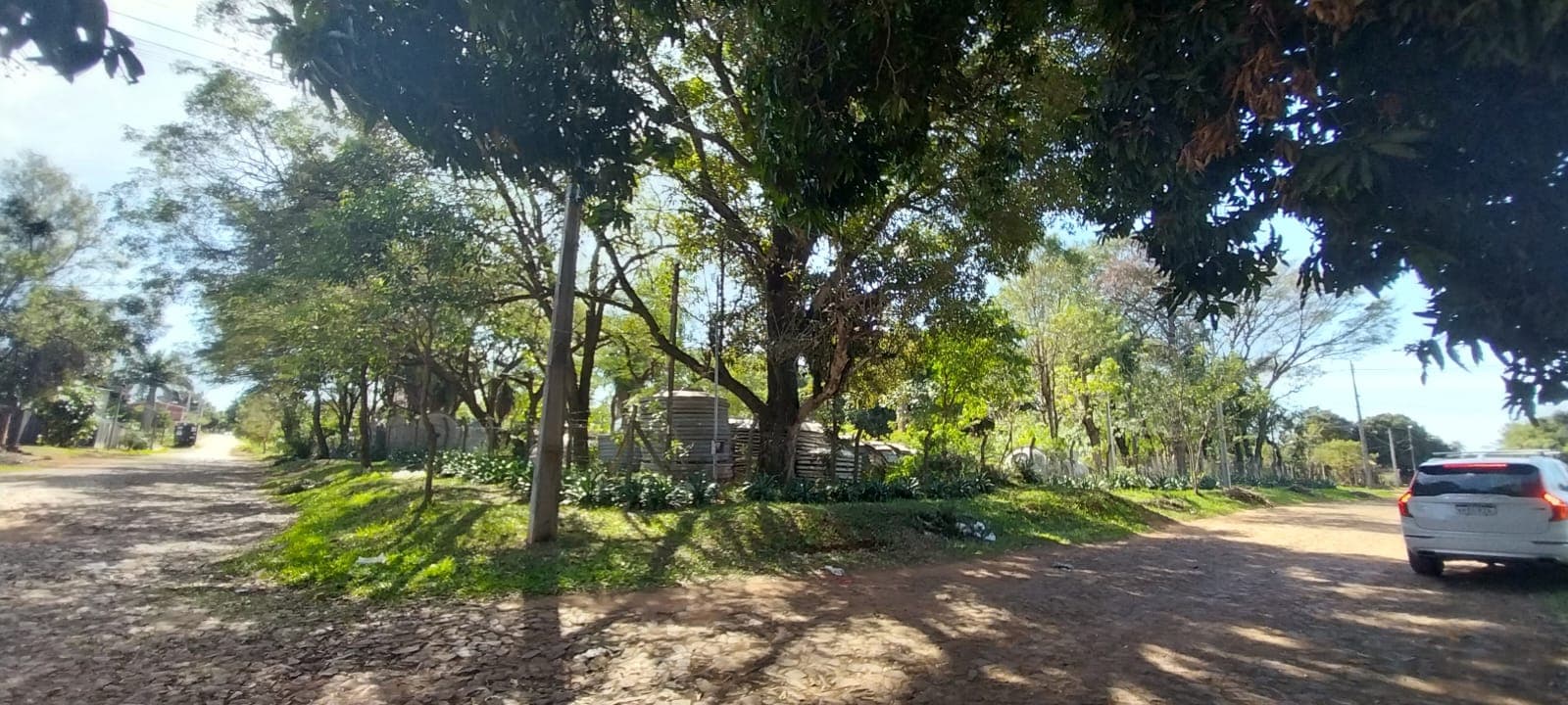 De terreno en Luque, foto 1