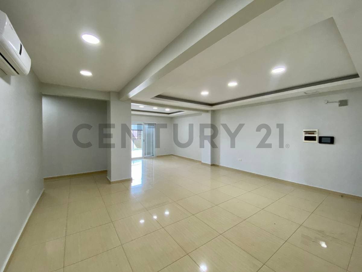 Amplio departamento en venta con vista en encarnacion, foto 3