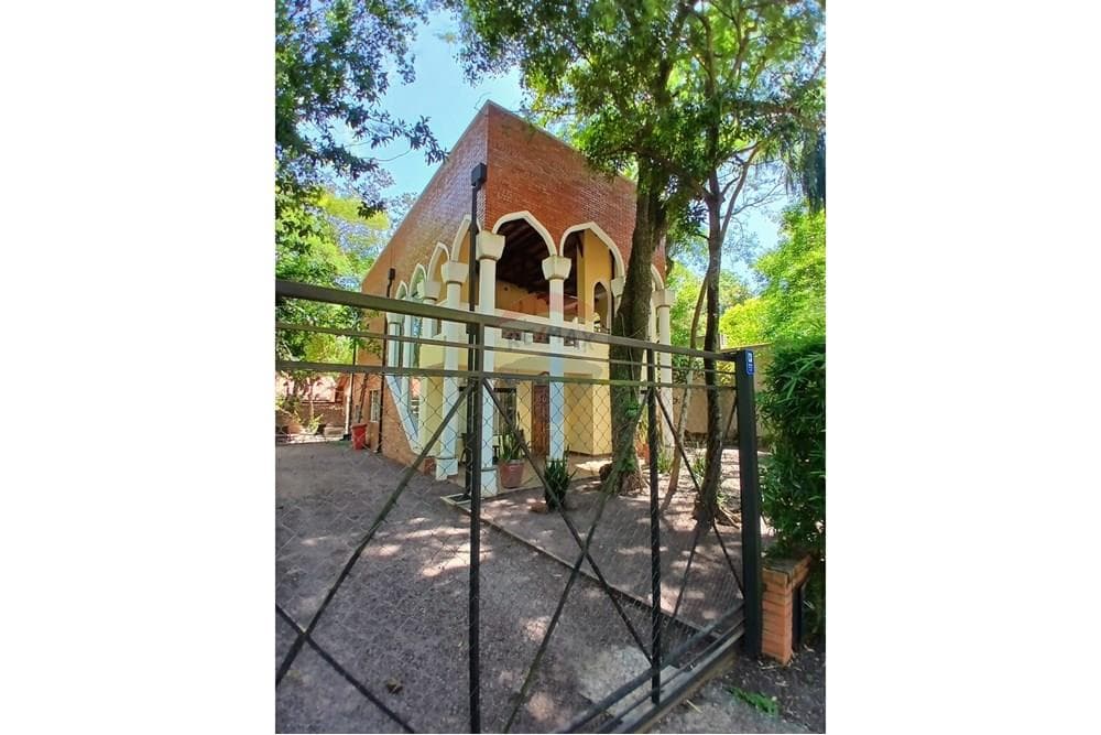 Excelente casa con Arquitectura Arabe, foto 3